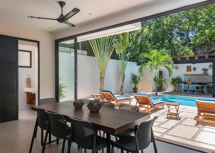 Wonderful Tropical 3br, Garden, Private Pool. Villa