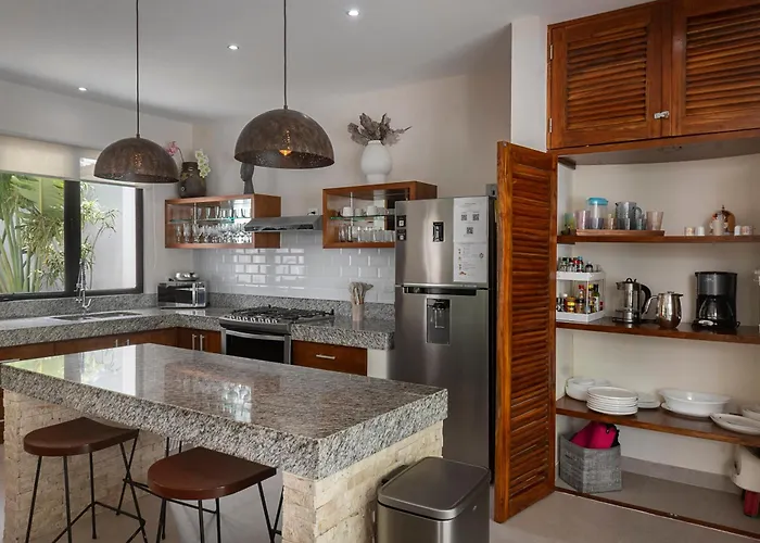 Villa Wonderful Tropical 3br, Garden, Private Pool. Tulum