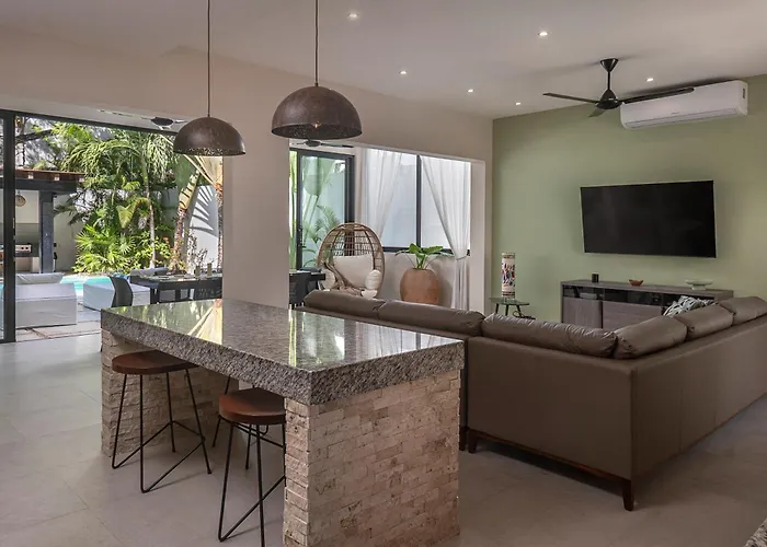 Villa Wonderful Tropical 3br, Garden, Private Pool. Tulum
